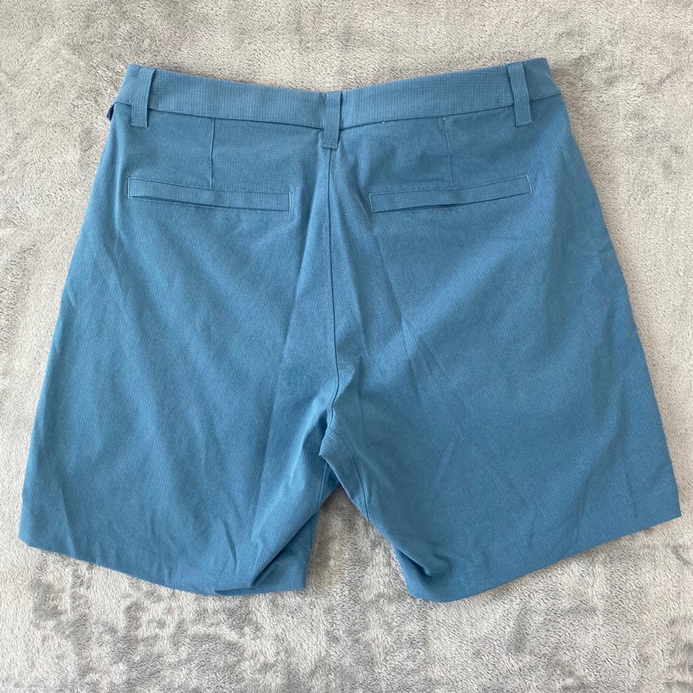 Lululemon Commission Shorts Men 32 Blue Excellent 7 Inch Inseam Tech Chino